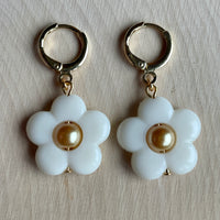 Bb Flowers in White & Pastels